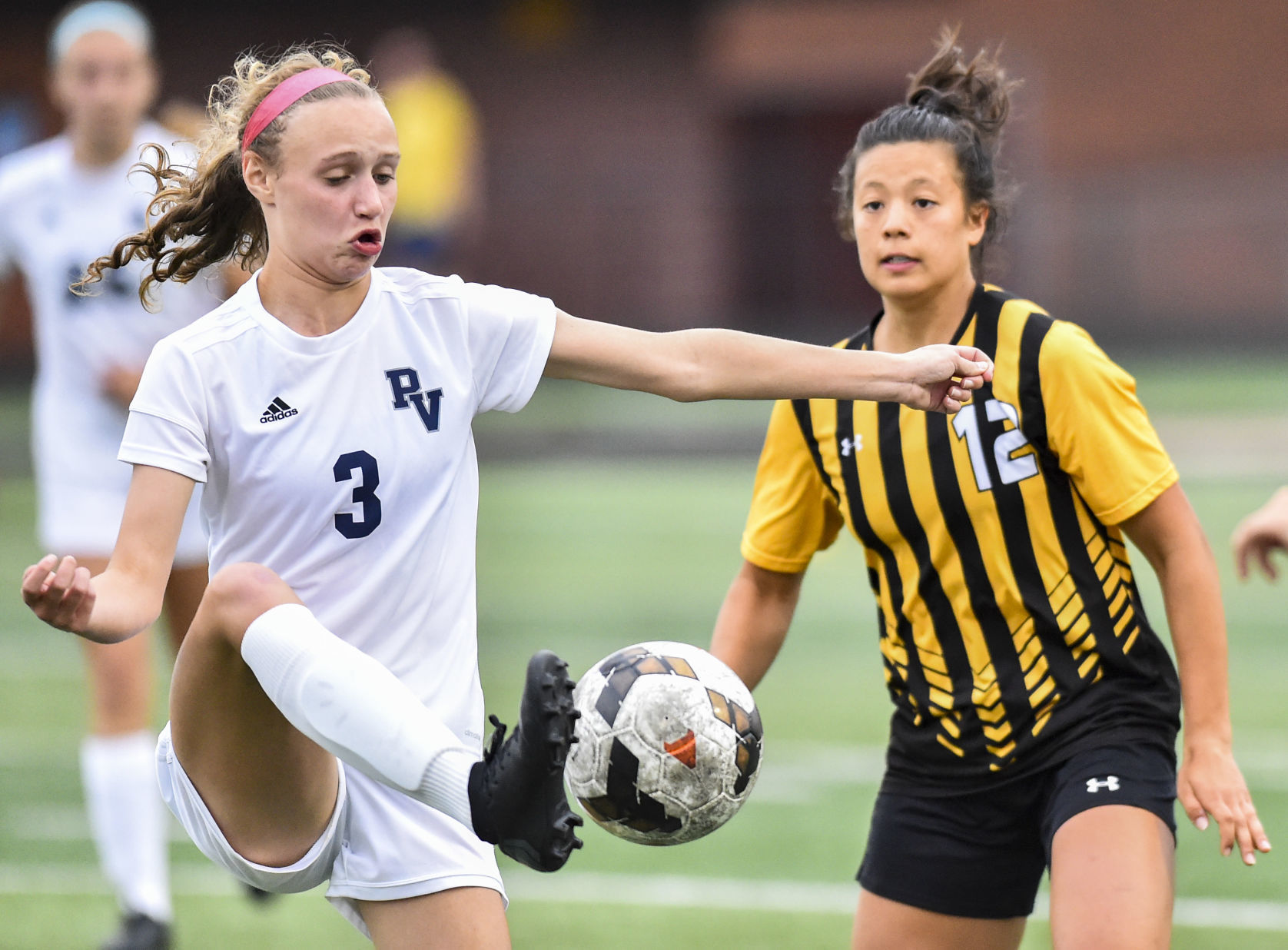 060319-qct-spt-bett-pv-soccer-04.jpg